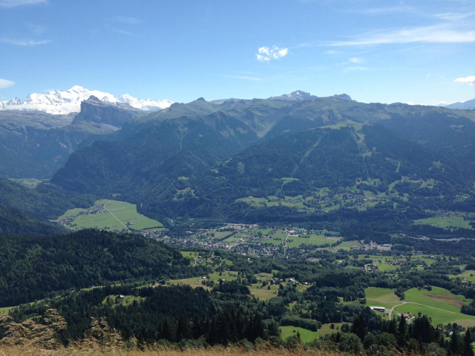 Logis Hotel Gai Soleil Samoëns Eksteriør bilde